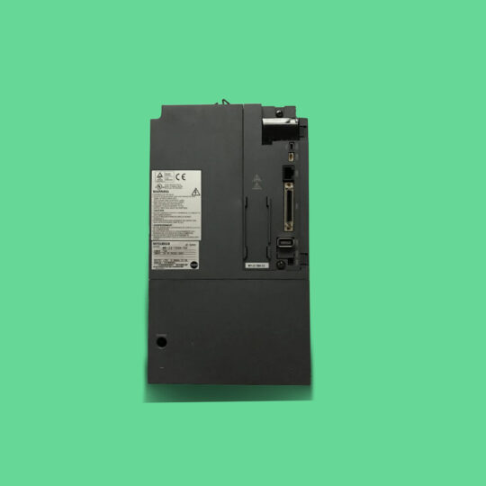 SERVO MR-J3-700A
